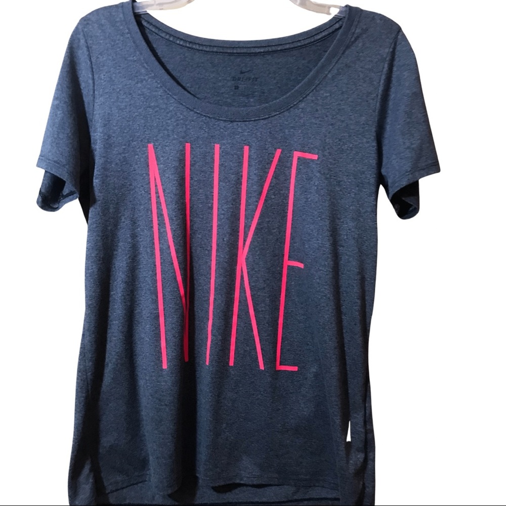 Women’s Nike grey and pink Dri-fit shirt Size Medium